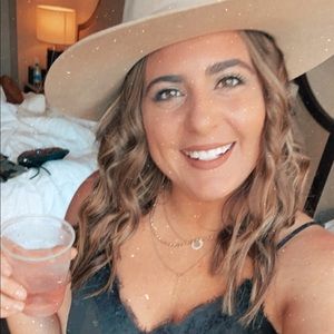 Meet your Posher, Meghan